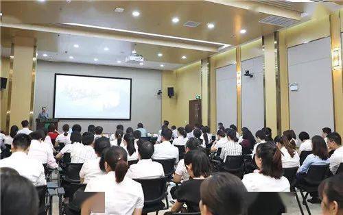凝心聚力，共譜新篇——綠之韻集團(tuán)2020年上半年度員工大會(huì)暨高效會(huì)議服務(wù)紀(jì)實(shí)